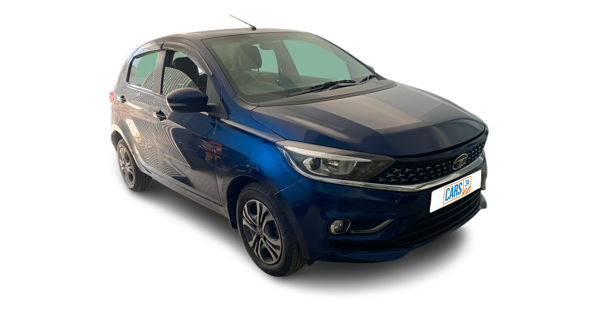 2022 Tata Tiago - Hatchback - CNG - Manual - ₹4.50 lakh